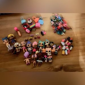 LOL Dolls and accessories